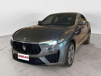 Usata Maserati Levante 250 CV (183 kW) 2019 Grigio SUV