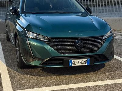 Usata Peugeot 308 SW Allure 130 CV (95 kW) 2023 Verde Station wagon