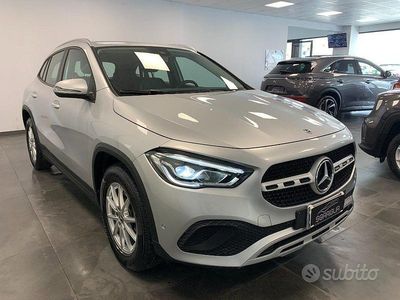 Grigio Usata 2021 Mercedes GLA180 SUV | 28.900 € (Buon prezzo)