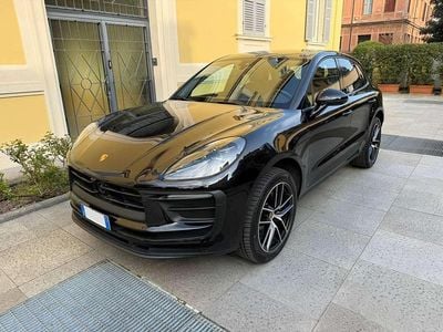 Usata Porsche Macan Sport 265 CV (194 kW) 2024 Nero metallizzato SUV