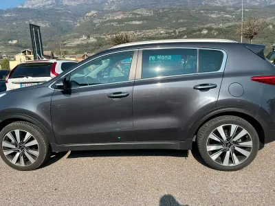 Usata Kia Sportage 115 CV (84 kW) 2016 Grigio SUV