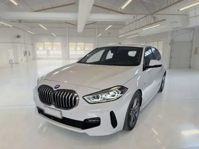 Usata BMW 116 M Sport 116 CV (85 kW) 2023 Bianco Utilitaria