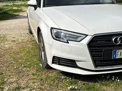 Usata Audi A3 184 CV (135 kW) 2019 Bianco Berlina
