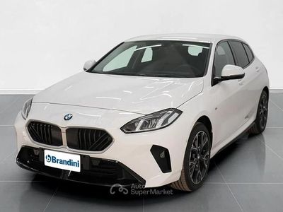 Nuova BMW 118 150 CV (110 kW) 2025 Alpin white pastello Utilitaria