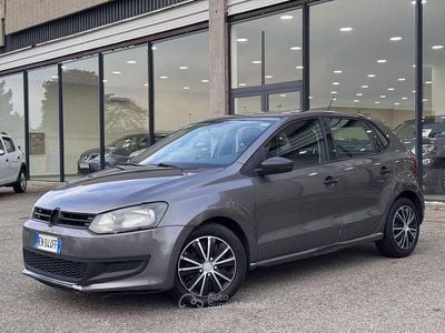 Usata VW Polo Comfortline 75 CV (55 kW) 2012 Grigio Utilitaria