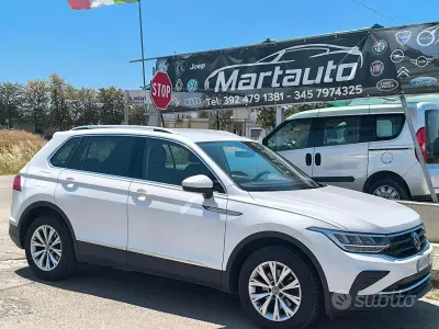 Usata VW Tiguan 150 CV (110 kW) 2021 Bianco SUV