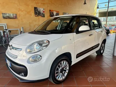 Usata Fiat 500L Lounge 80 CV (58 kW) 2014 Bianco Monovolume