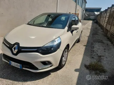 Usata Renault Clio IV 90 CV (66 kW) 2017 Berlina