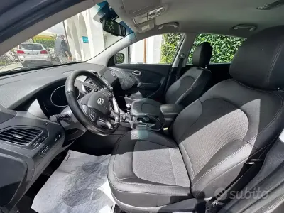 Käytetty Hyundai ix35 115 HP (84 kW) 2016 Harmaa Katumaasturi