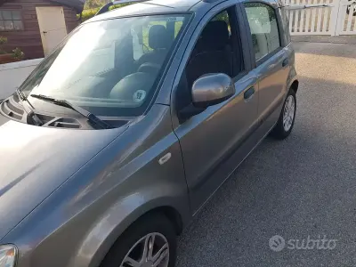 Usata Fiat Panda Emotion 69 CV (50 kW) 2010 Grigio Utilitaria
