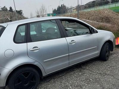 Usata VW Polo 69 CV (50 kW) 2007 Grigio Utilitaria