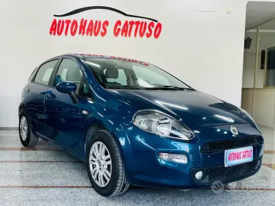 Gebraucht Fiat Punto Lounge 77 PS (56 kW) 2012 Blau Kleinwagen