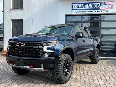 Nuova Chevrolet Silverado 426 CV (313 kW) 2025 Blu SUV