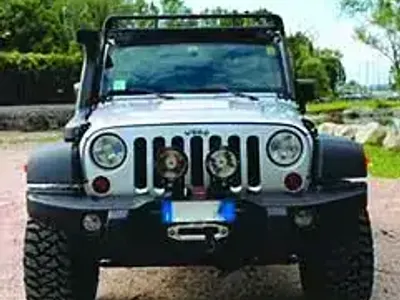 Usata Jeep Wrangler Rubicon 177 CV (130 kW) 2008 Grigio SUV