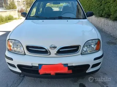 Gebraucht Nissan Micra 60 PS (44 kW) 2001 Weiß Kleinwagen