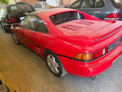 Usata Toyota MR2 GT 156 CV (114 kW) 1993 Rosso Cabrio