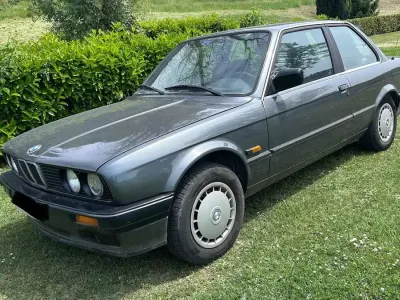 Usata BMW 316 101 CV (74 kW) 1990 Grigio Berlina