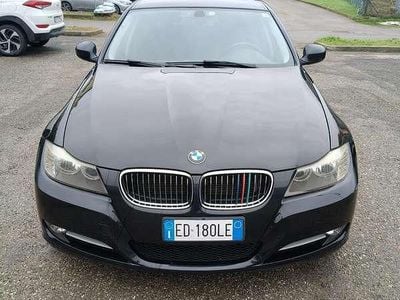 Usata BMW 316 116 CV (85 kW) 2010 Nero Station wagon