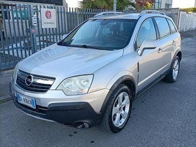 Usata Opel Antara Cosmo 150 CV (110 kW) 2007 Grigio SUV
