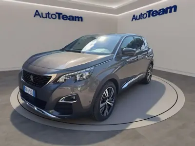 Usata Peugeot 3008 GT-line 131 CV (96 kW) 2019 Grigio SUV