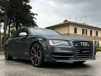 Usata Audi S8 518 CV (380 kW) 2013 Grigio Berlina