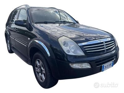Usata Ssangyong (KGM) Rexton 165 CV (121 kW) 2004 Nero(met.) SUV