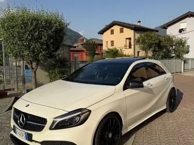 Usata Mercedes A220 Premium 184 CV (135 kW) 2017 Berlina