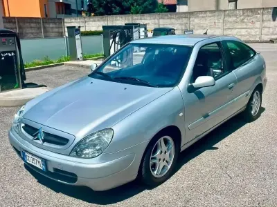 Usata Citroën Xsara 109 CV (80 kW) 2002 Grigio Coupé