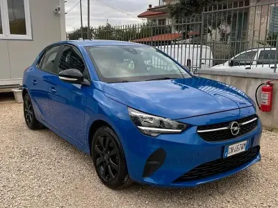 Usata Opel Corsa Edition 75 CV (55 kW) 2023 Blu/azzurro Utilitaria