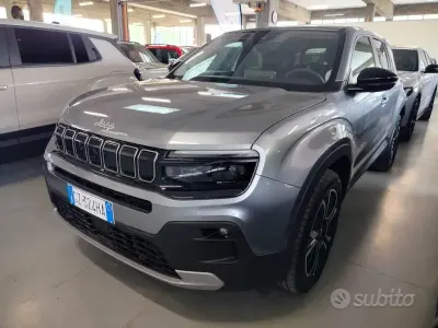 Usata Jeep Avenger Summit 101 CV (74 kW) 2025 Grigio SUV