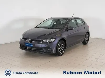 Usata VW Polo Life 95 CV (69 kW) 2025 Smoky grey Utilitaria
