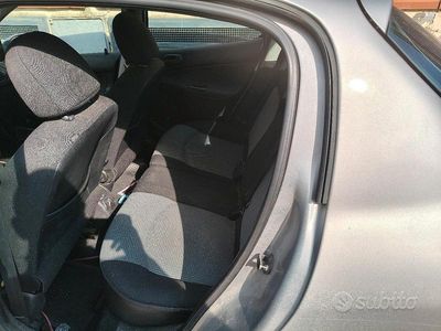 Usata Peugeot 206 2003 Grigio Monovolume