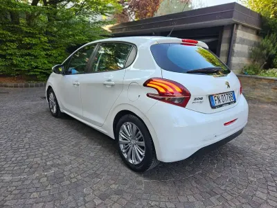 Usata Peugeot 208