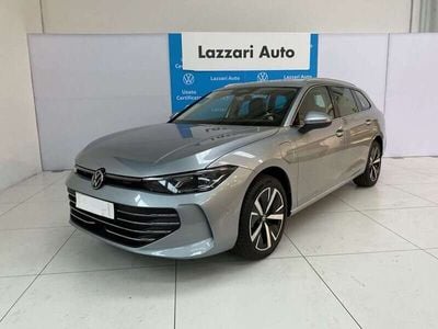 Usata VW Passat Business 204 CV (150 kW) 2024 Argento Station wagon