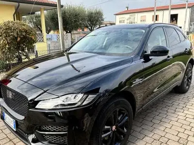 Usata Jaguar F-Pace R-Sport 179 CV (131 kW) 2021 SUV