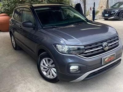 Usata VW T-Cross Style 95 CV (69 kW) 2023 Grigio SUV
