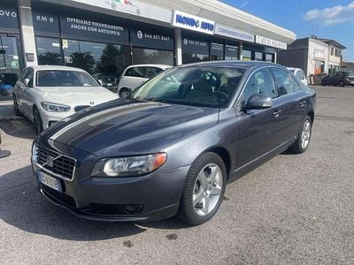 Usata Volvo S80 Executive 185 CV (136 kW) 2007 Grigio Berlina