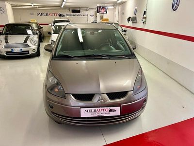 Usata Mitsubishi Colt Inform 75 CV (55 kW) 2009 Argento Utilitaria