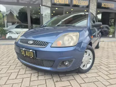 Gebraucht Ford Fiesta 68 PS (50 kW) 2010 Blau Limousine