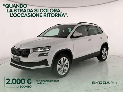 Begagnad Skoda Karoq Executive 150 HK (110 kW) 2025 Vit SUV