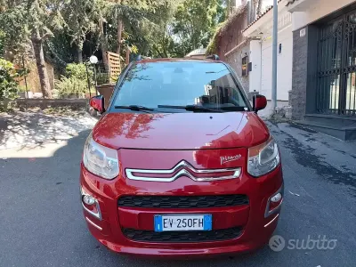 Usata Citroën C3 Picasso Exclusive 92 CV (67 kW) 2014 Rosso Monovolume
