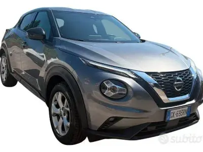 Usata Nissan Juke N-Connecta 114 CV (83 kW) 2022 Grigio SUV