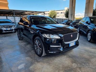 Usata Jaguar F-Pace R-Sport 180 CV (132 kW) 2019 Nero SUV