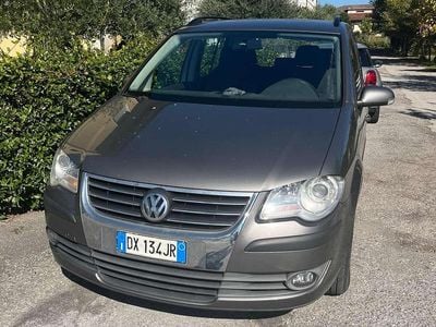 VW Touran