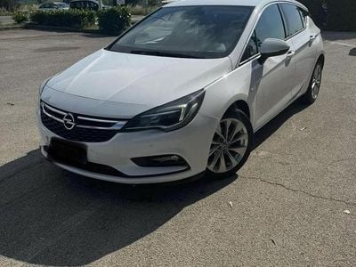 Usata Opel Astra 110 CV (80 kW) 2017 Bianco Berlina