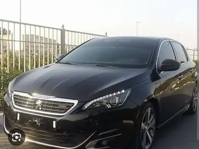 Usata Peugeot 308 GT-line 120 CV (88 kW) 2015 Berlina