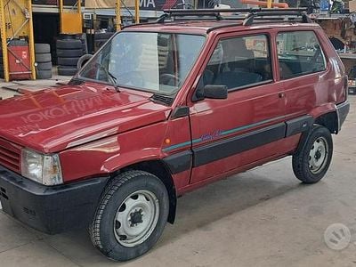 Usata Fiat Panda 4x4 Club 54 CV (39 kW) 1996 Rosso Utilitaria