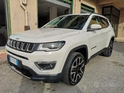 Usata Jeep Compass Limited 140 CV (102 kW) 2018 Bianco SUV