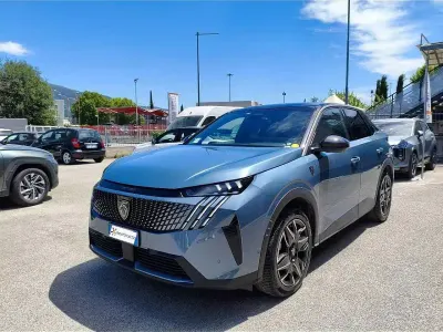 Usata Peugeot 3008 GT 136 CV (100 kW) 2024 Blu SUV