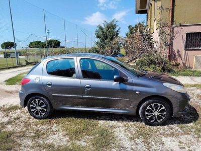 Usata Peugeot 206+ 68 CV (50 kW) 2010 Grigio Utilitaria